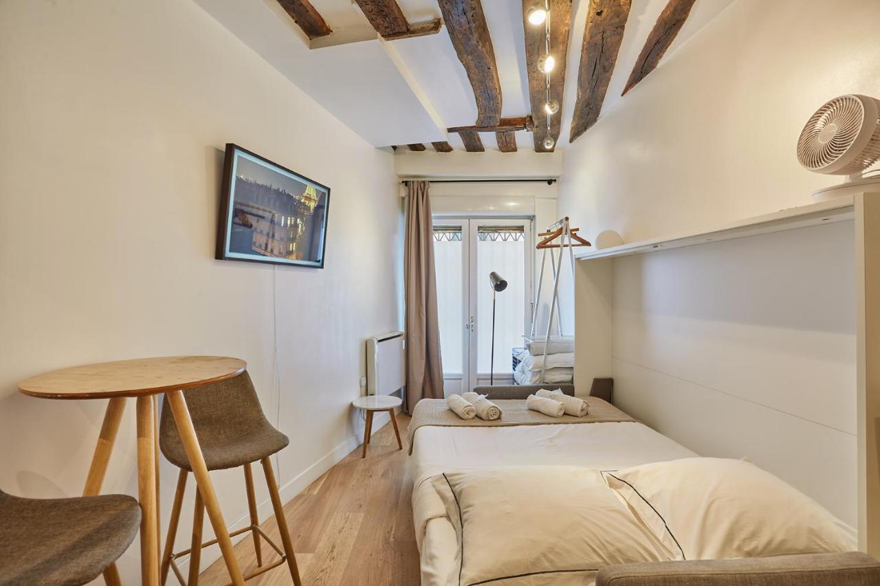 Appartement Studio Le Marais Renove / Paris Historique Extérieur photo